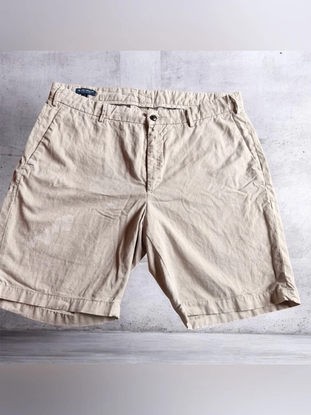 Peter Millar Crown Crafted Somerset men’s shorts in stone beige color, Size 36